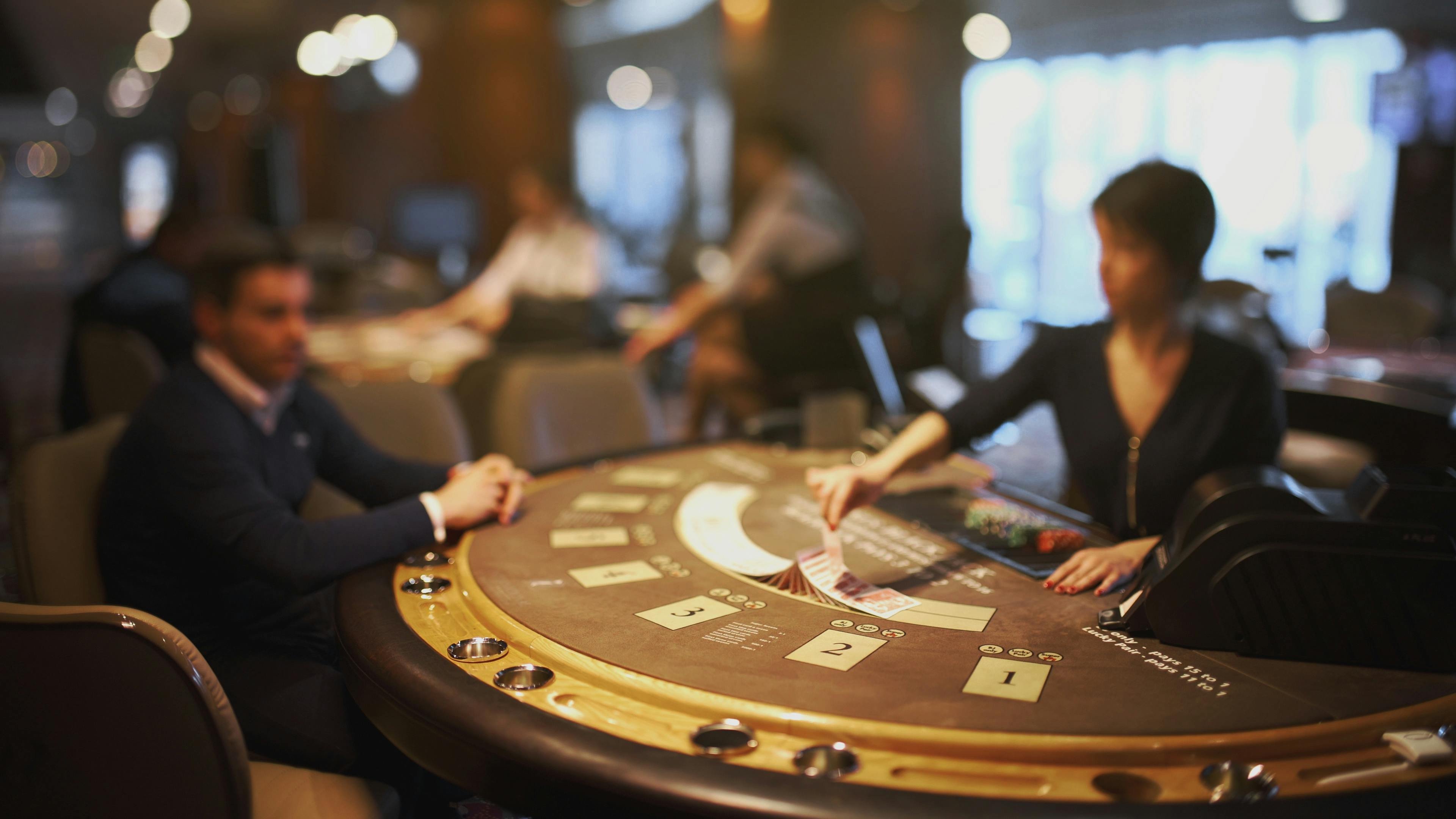 Login dan daftar mudah untuk menikmati slot online di dominobet